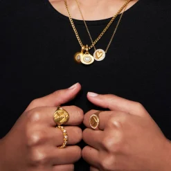 Diamond Heart Coin Ring in Yellow Gold