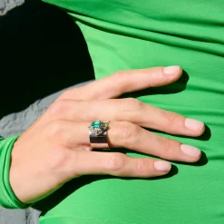 Emerald and Diamond Revive Ring in White Gold