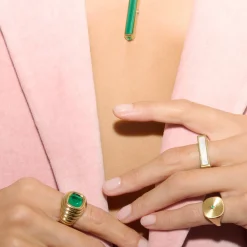 Malachite Night & Day Magic Wand Pendant in Yellow Gold