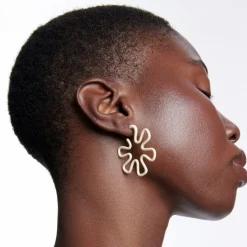 Panna Flower Hoop Earrings