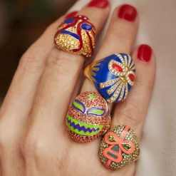 The Eyes Luchadores Ring with White Diamonds in Yellow Gold