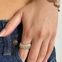 White Diamond Contra Cocktail ring in Yellow Gold