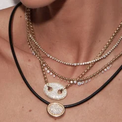 White Diamond Kin Necklace in Yellow Gold