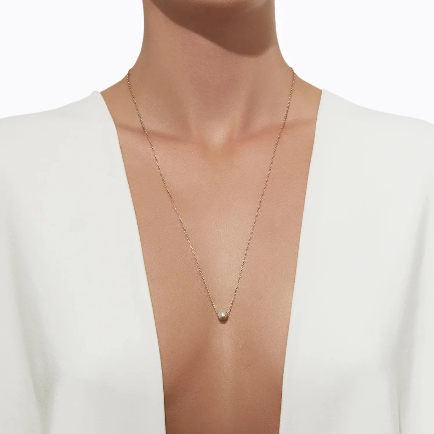 Yellow Gold 45° Half Pearl Necklace